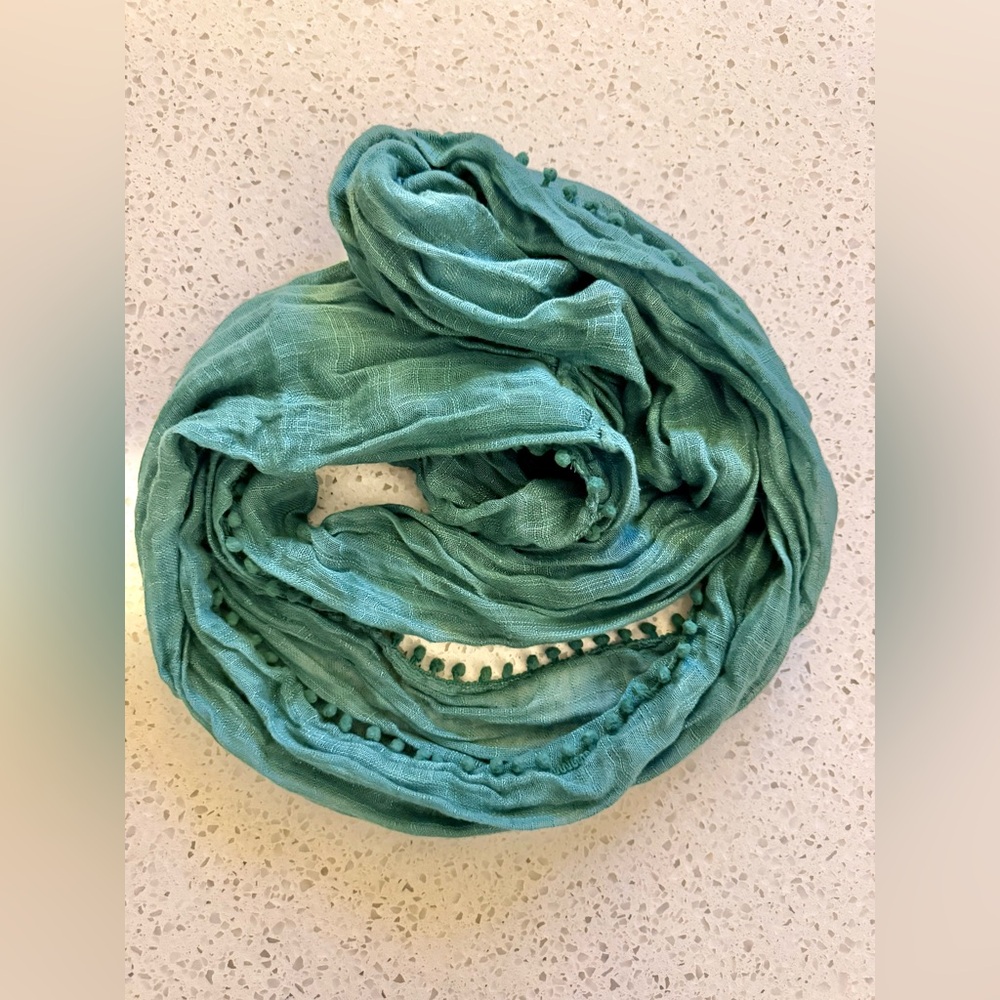 GAP Teal Green Infiniti Scarf with Pom-Pom Trim